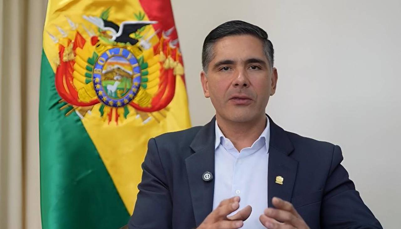 Chile está en puertas de aprobar la exportación de carne de res y leche de Bolivia, anuncia ministro Justiniano