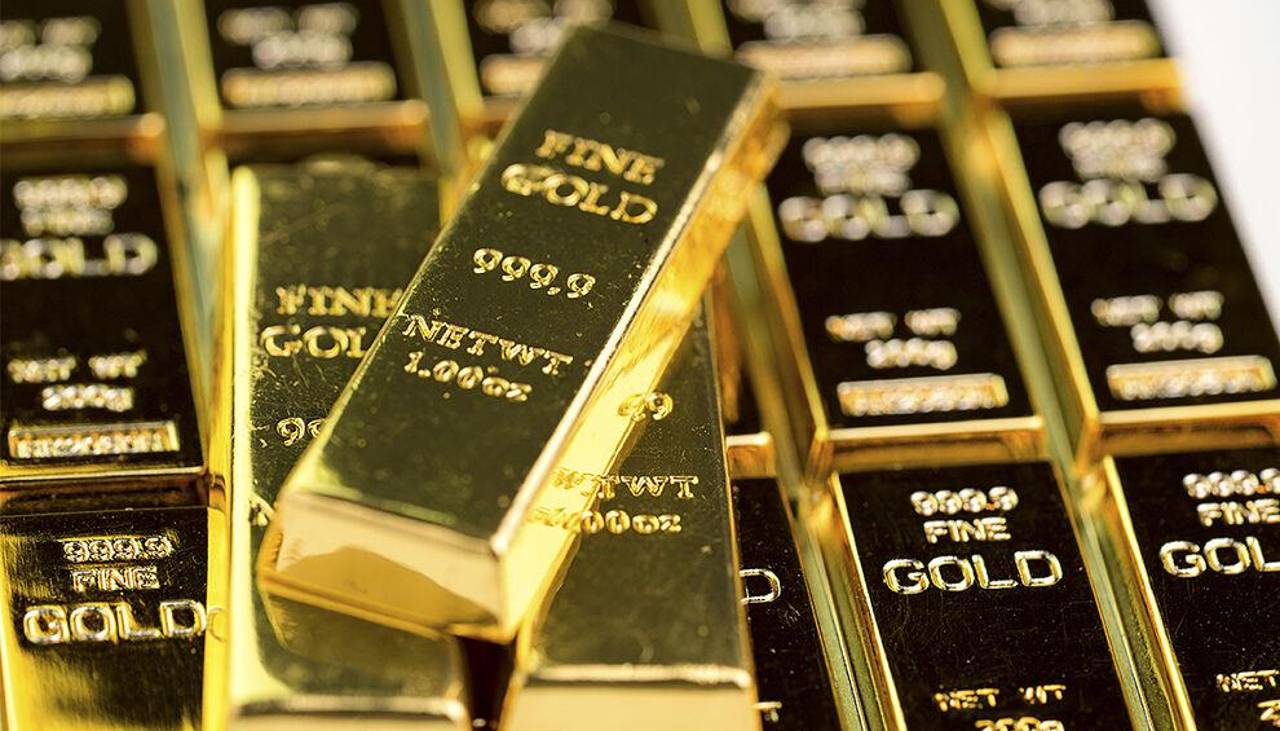 El Gobierno dispone que exportadores de oro acrediten en la banca el 80% de sus dólares para una próxima operación