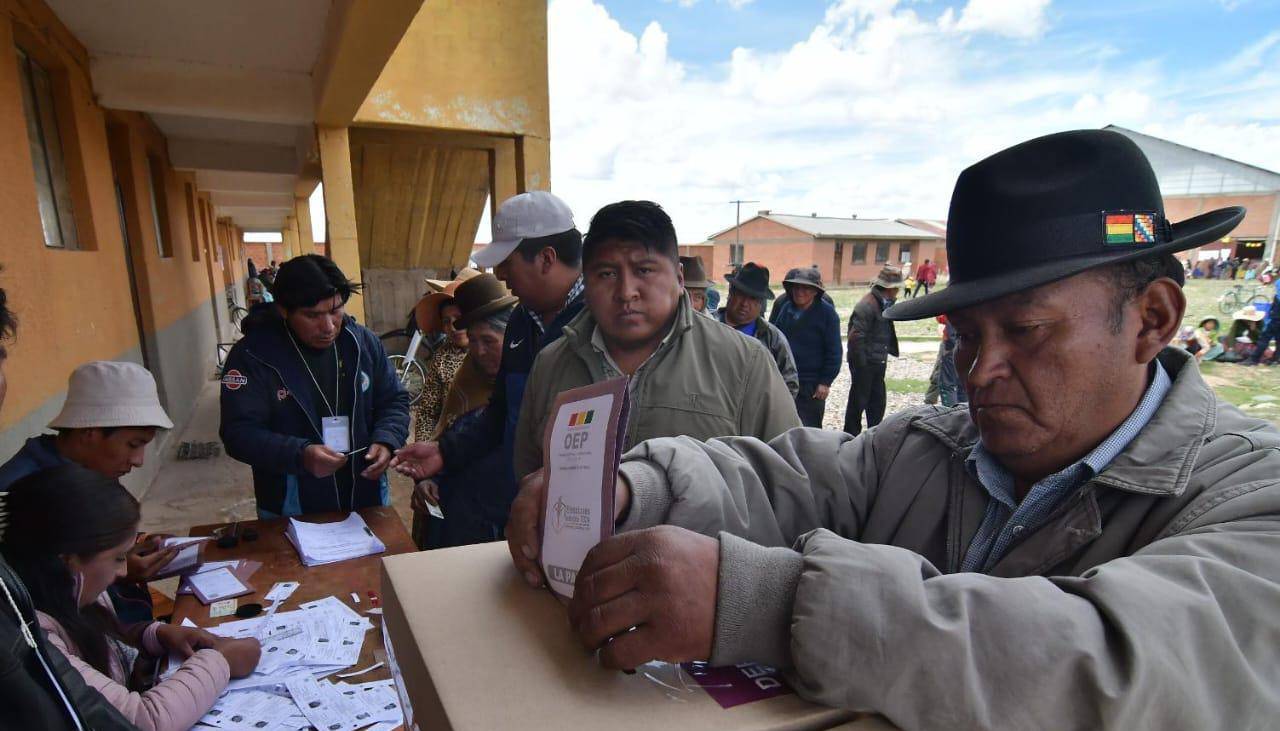 “La jornada es tranquila”, dice el TSE, que recuerda que hay 20 días de plazo para tramitar el certificado de excusas