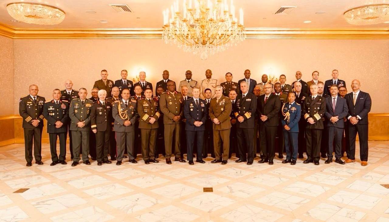 En una cumbre con presencia de Bolivia, EEUU pide a los países “reforzar poder militar” y habla de “responsabilidad compartida”