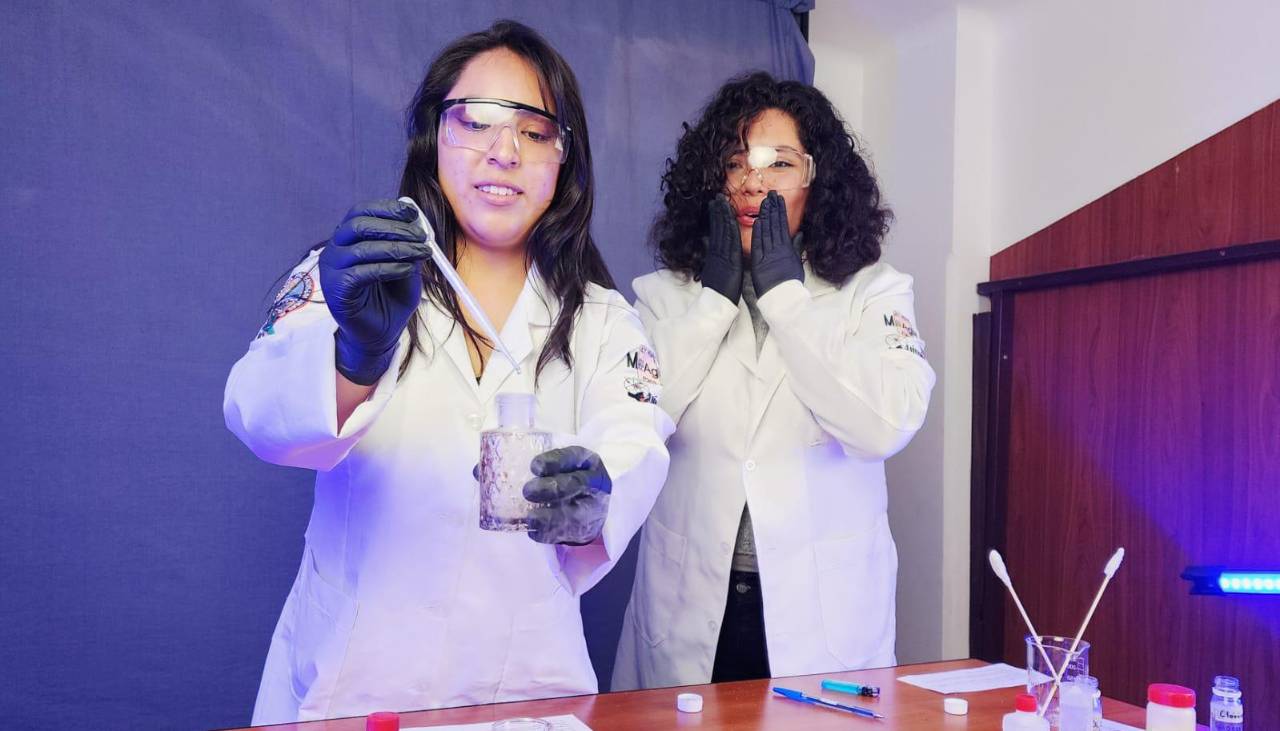 Una feria y un encuentro buscan inspirar a niñas y jóvenes bolivianas a recorrer los caminos de la ciencia