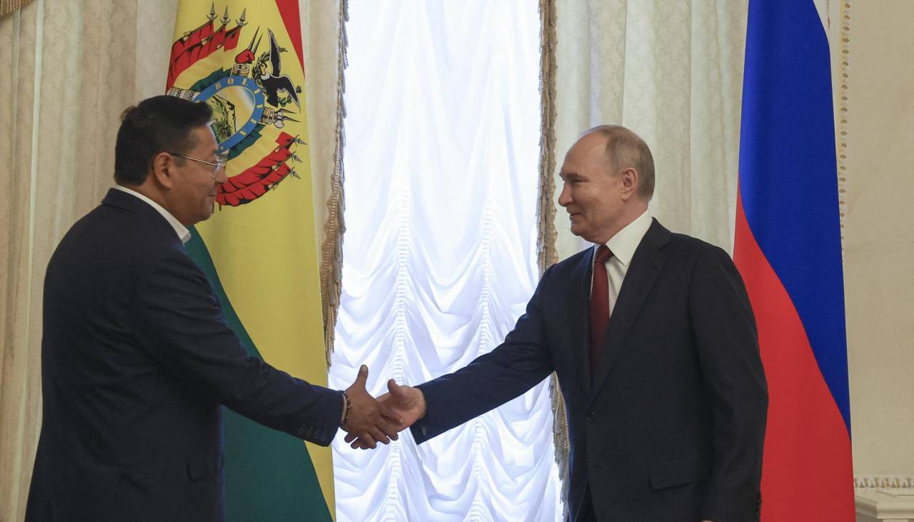 Anuncian que Arce y Putin se reunirán en Rusia durante la cumbre del grupo BRICS