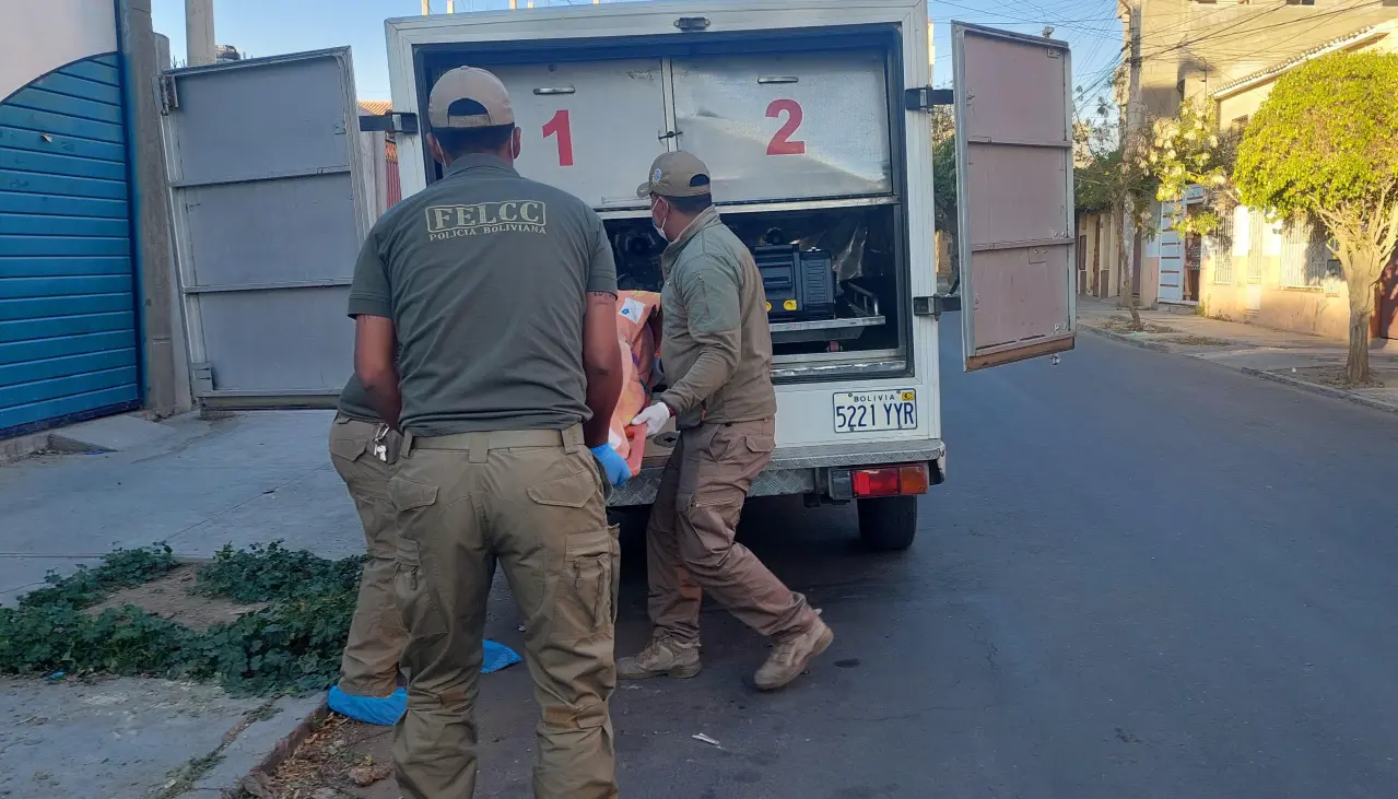 Niñas en shock tras presenciar asesinato de su padre a manos de la madre; Defensoría evalúa el caso