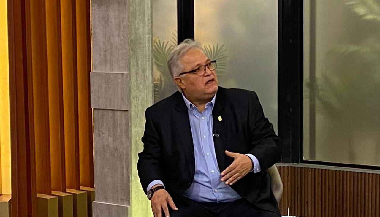 Nuevo presidente del IBCE: “Hay disminuciones en la balanza comercial” y el veto a exportaciones perjudica a varios sectores