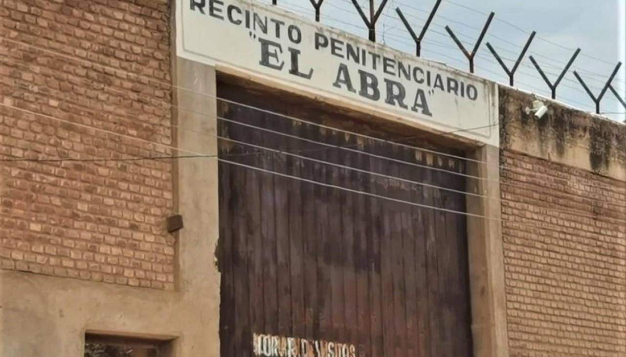 Envían a El Abra al principal sospechoso del feminicidio en Villa Tunari