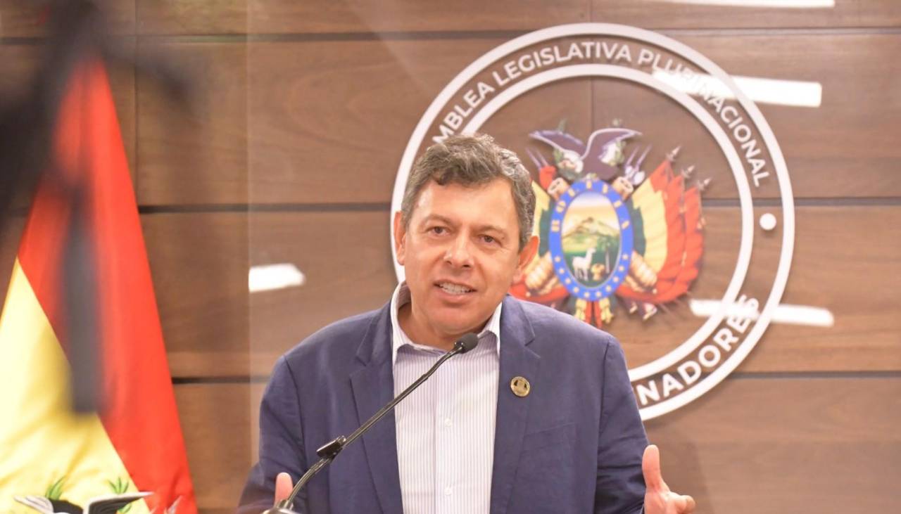 La salud del presidente del Senado es “estable” y está bajo evaluación médica