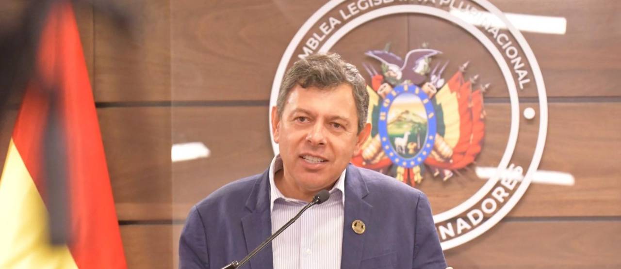 La salud del presidente del Senado es “estable” y está bajo evaluación médica