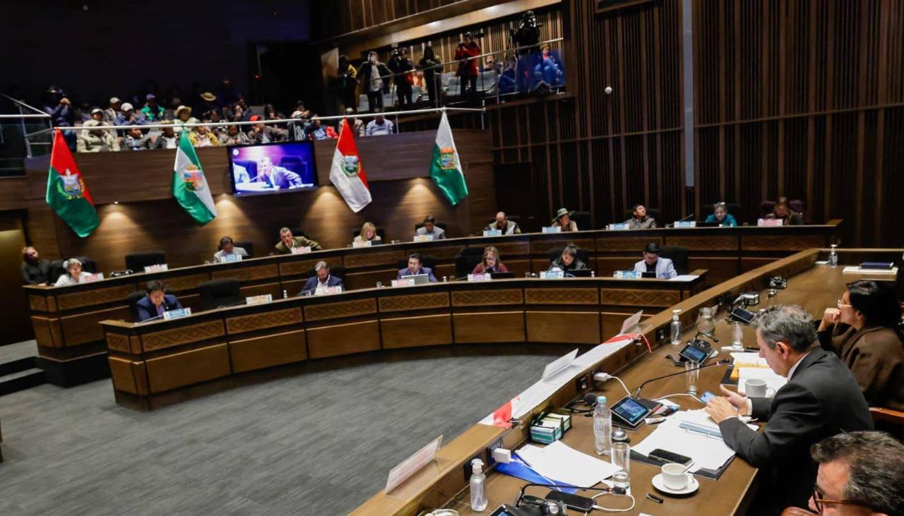 Senado aprueba proyecto de ley de apoyo financiero para las gobernaciones y la remite a Diputados para revisión