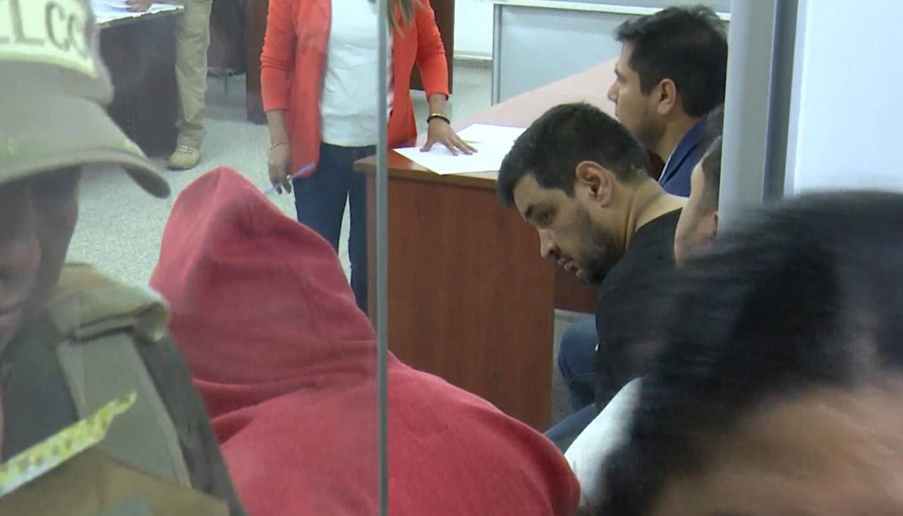 Justicia ordena la detención preventiva de los cuatro imputados en el triple asesinato en Santa Cruz
