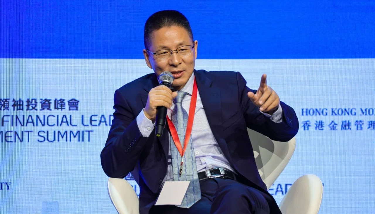 China condena a cadena perpetua a un exvicepresidente del regulador bursátil por sobornos