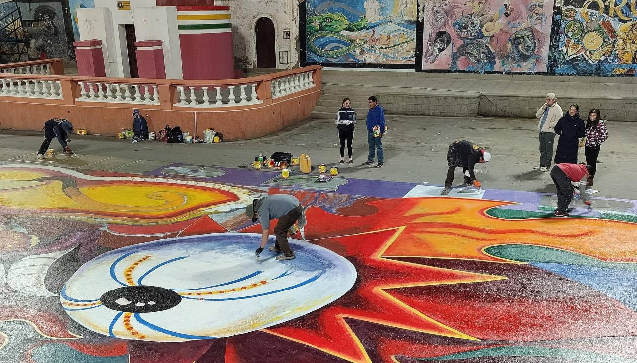 El Carnaval se apodera de Oruro: La Cívica se viste de gala para el Festival de Bandas y el último convite