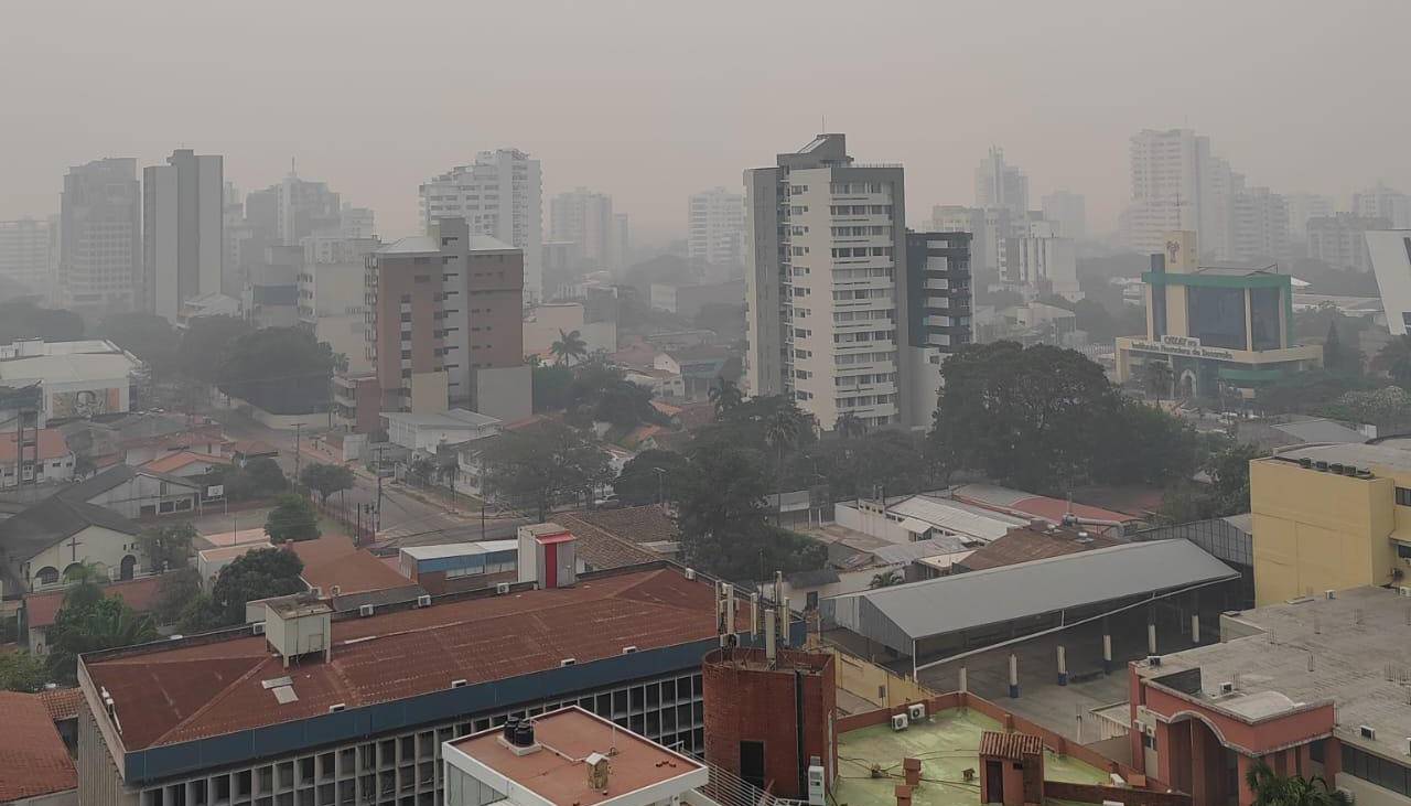 La capital cruceña vive su segundo día consecutivo con “muy mala” calidad de aire debido a la humareda