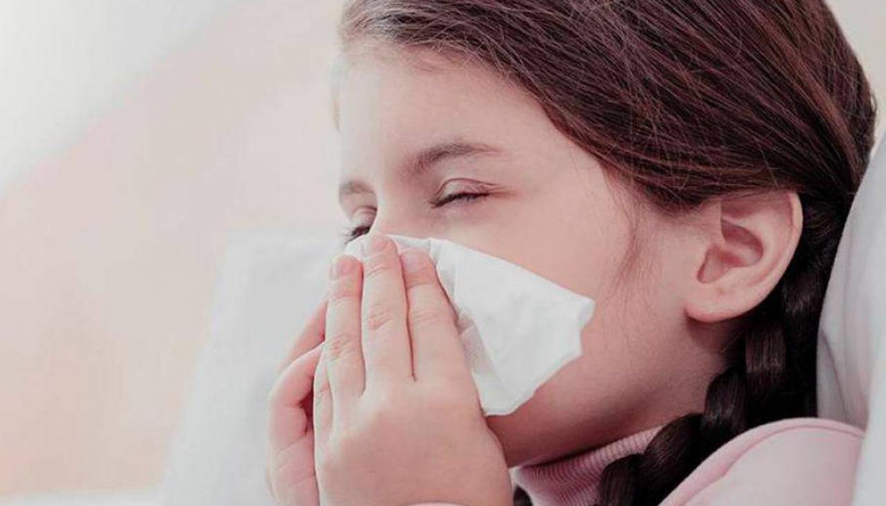 Bajas temperaturas disparan las enfermedades respiratorias en Cochabamba; piden no automedicar a los niños 