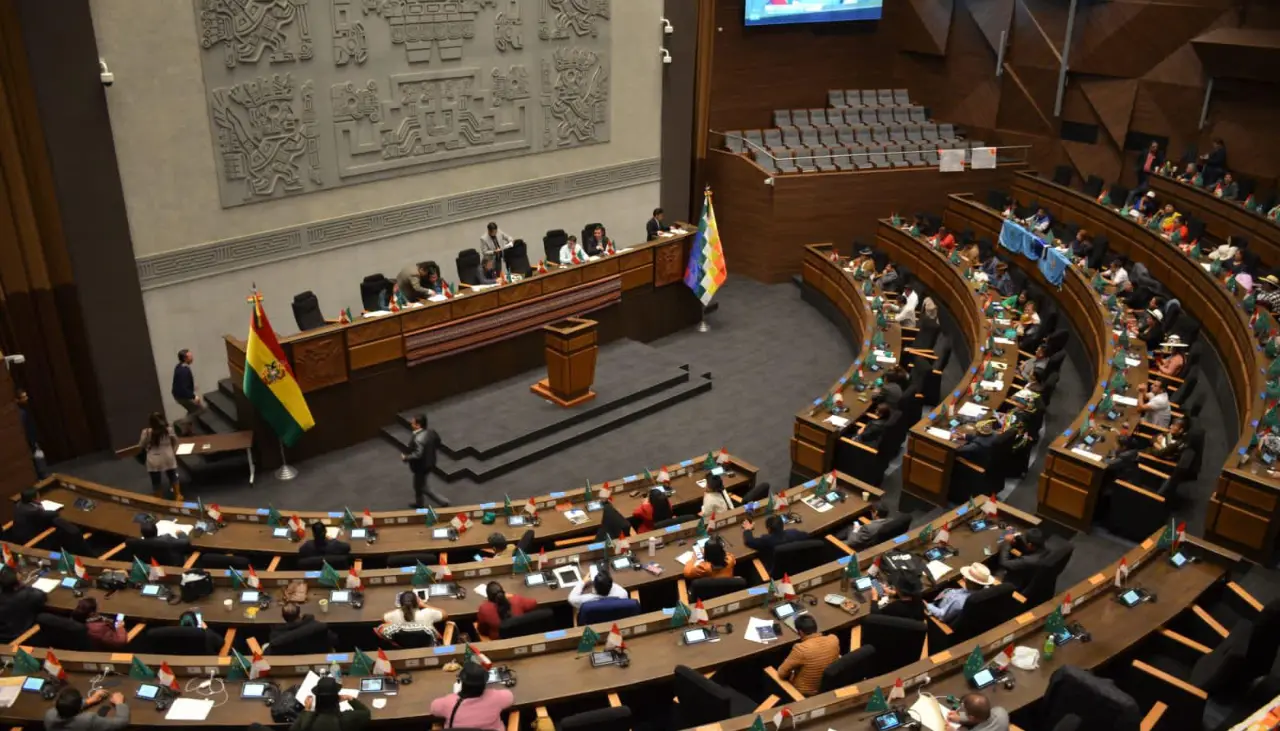 Diputado del PDC anuncia “abrogación parcial” de la ley de diferimiento de créditos