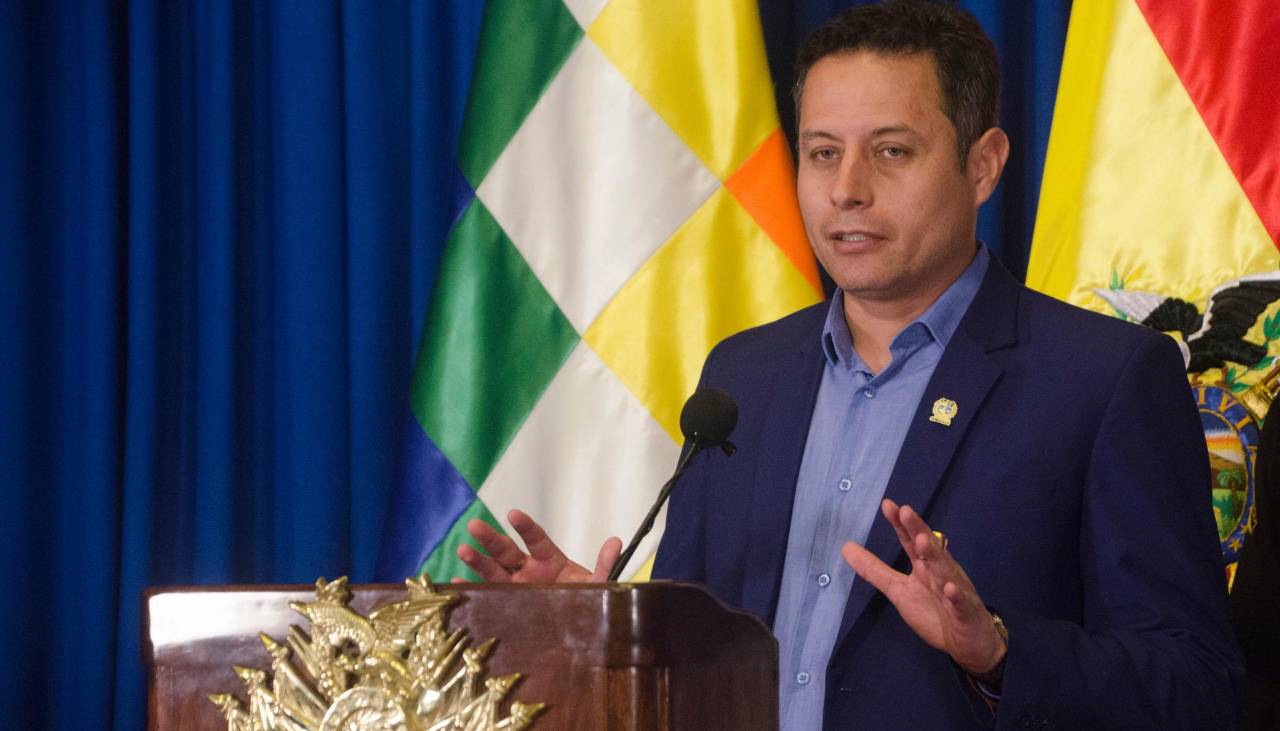 Aprobación de Lara sigue cayendo: el 80% desaprueba su gestión como vicepresidente