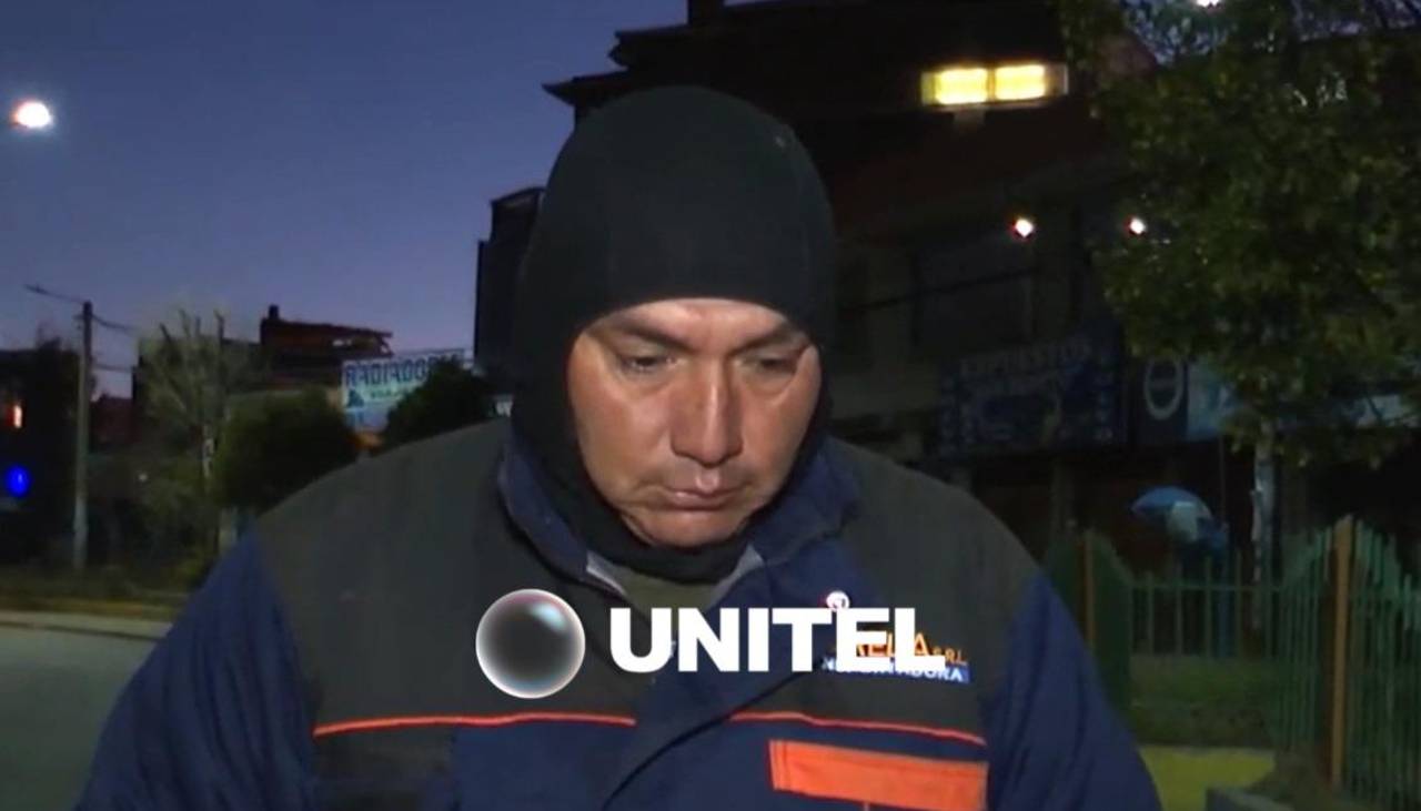 “Vine a pedir ayuda, pero me han cerrado las puertas”: Un chofer llegó caminando a La Paz desde la frontera con Perú
