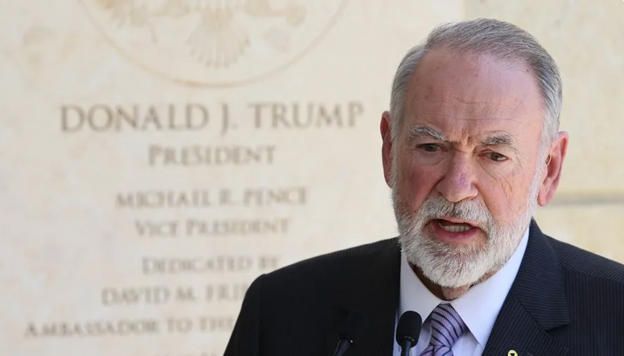 Embajador de EEUU en Israel pide a los que quieran salir del país que lo “hagan hoy”