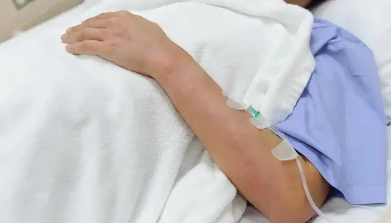 En plena vía pública, una mujer es hallada inconsciente y con signos de violación 