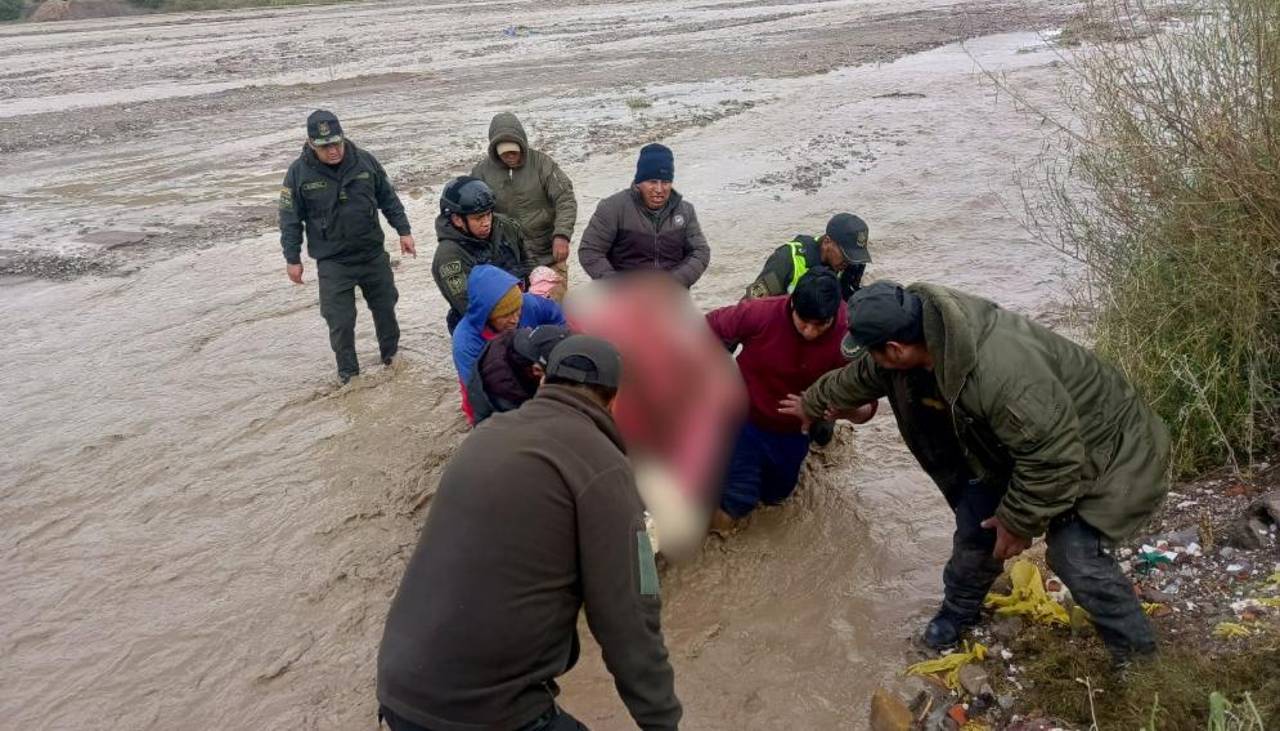 Adolescente de 16 años pierde la vida tras ser arrastrado por un río en Potosí, reporta la Policía 