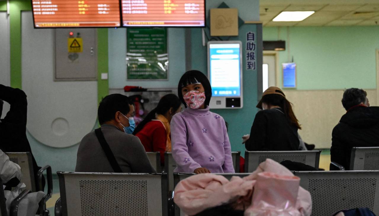 La OMS confirma que no se declaró emergencia sanitaria en China por el metapneumovirus humano (HMPV)