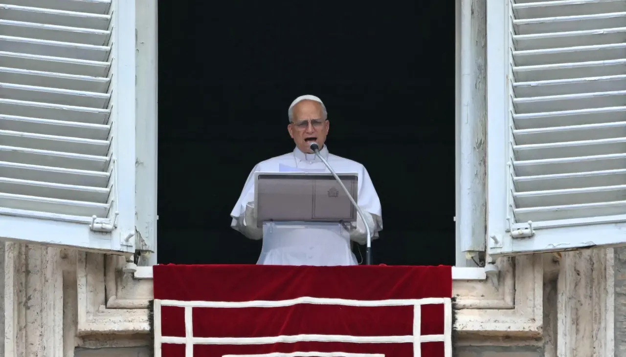 La humanidad “reclama paz”, dice el papa tras ataques de EEUU en Irán