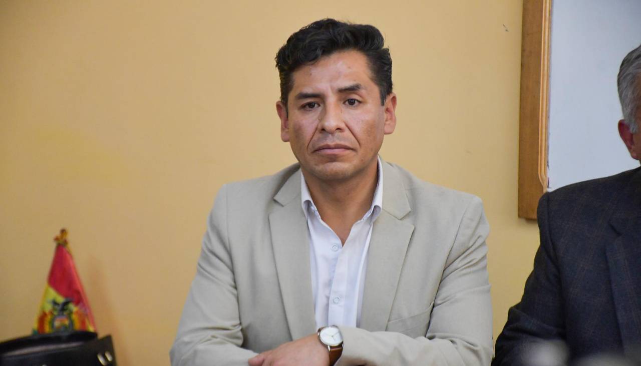 Fallece Grover Lacoa, viceministro de Comercio y Logística Interna