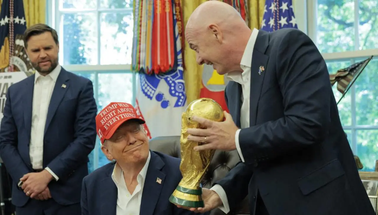 Trump amenaza a ciudades demócratas con quitarles partidos del Mundial