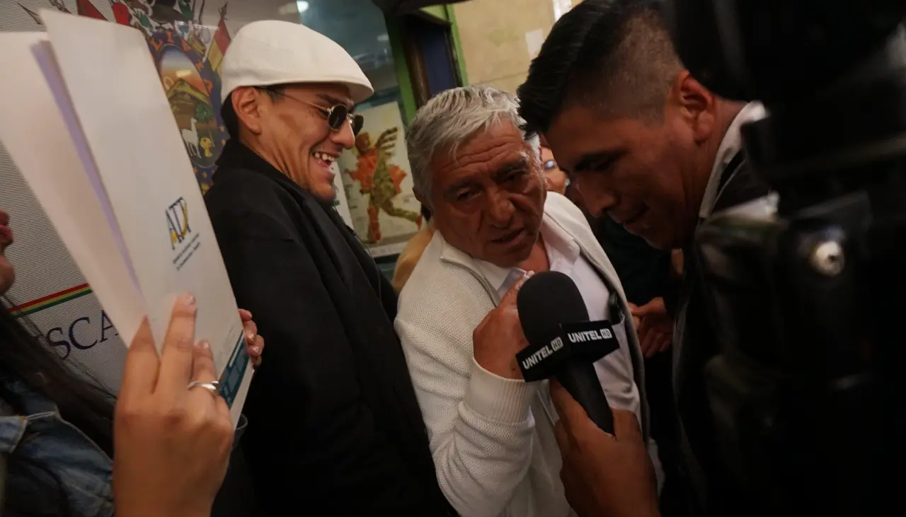 Alcalde Arias declaró ante la Fiscalía por un caso de supuesto incumplimiento de una sentencia constitucional