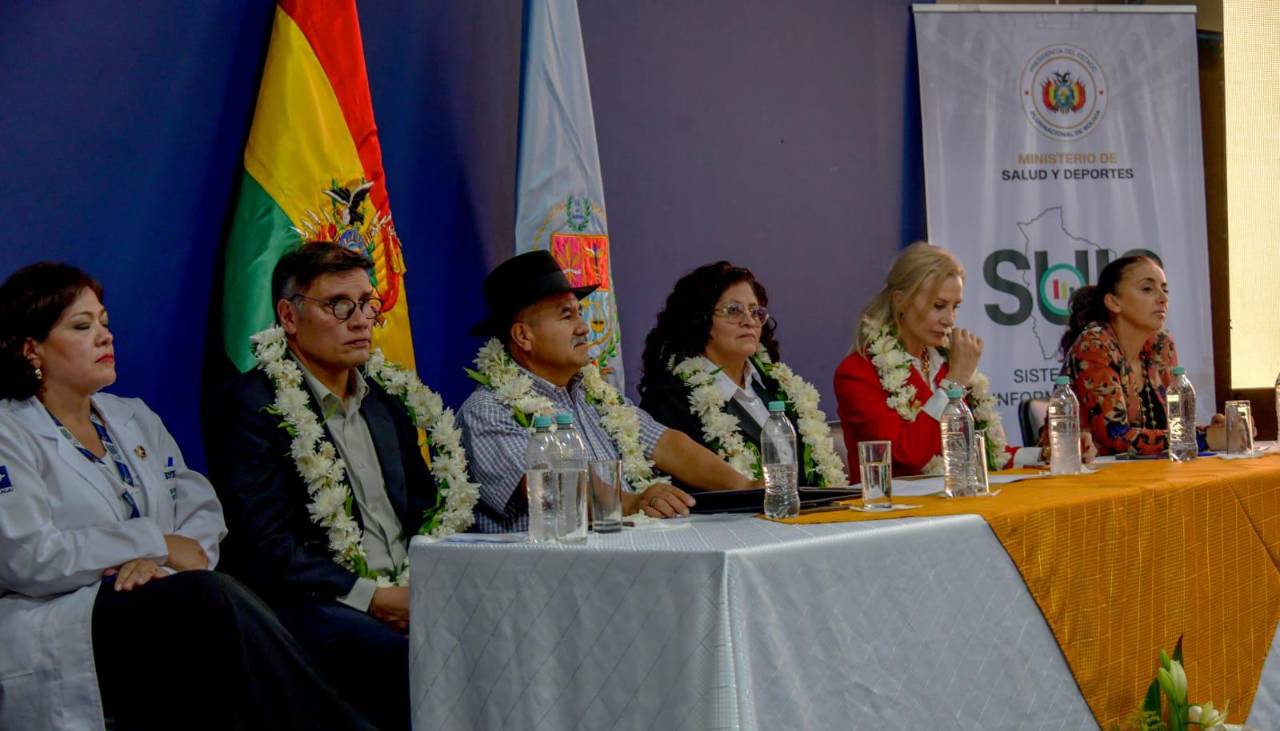 Ministerio de Salud anuncia plataforma digital para sacar fichas en hospitales; la prueba piloto abarca a cinco ciudades 