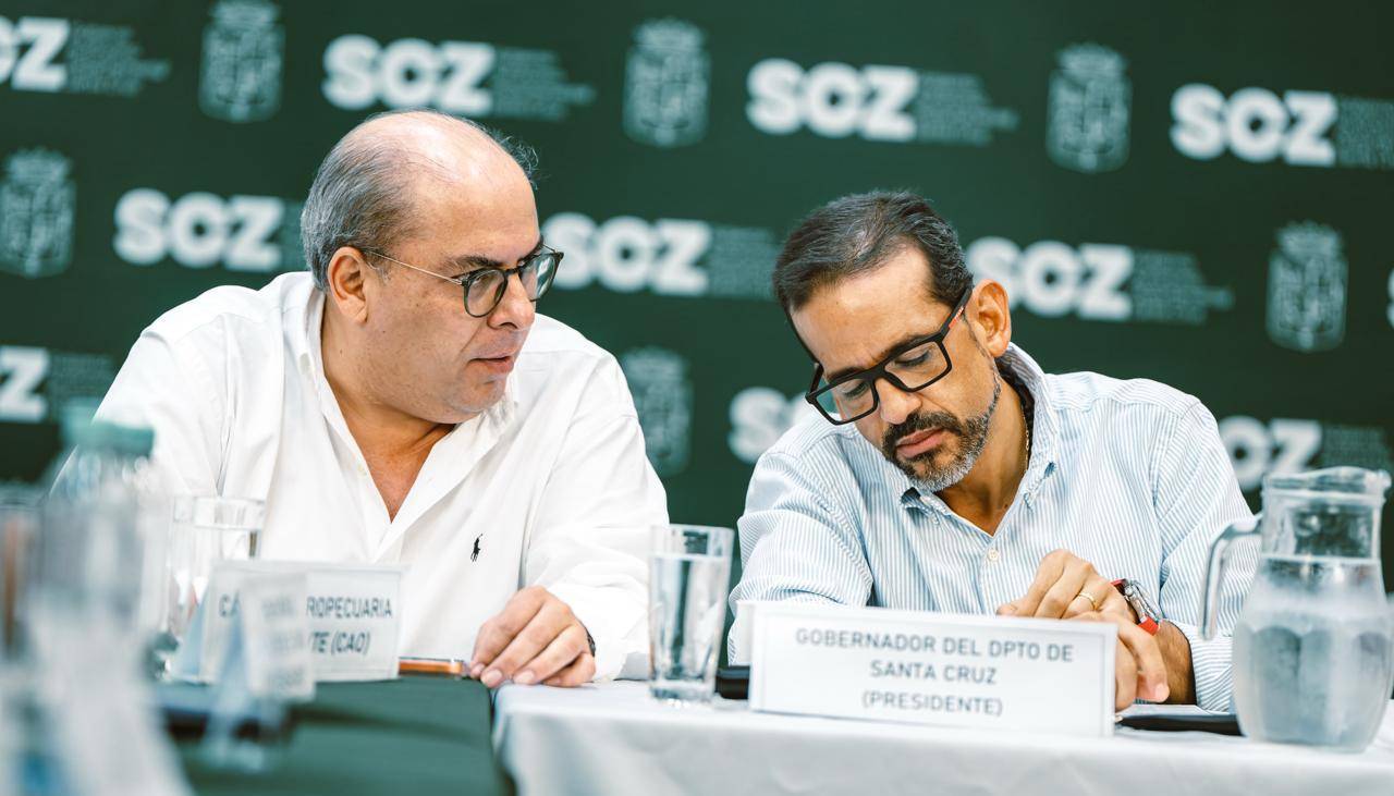 Camacho anuncia desalojos y reversión de tierras “mal dotadas” en Santa Cruz