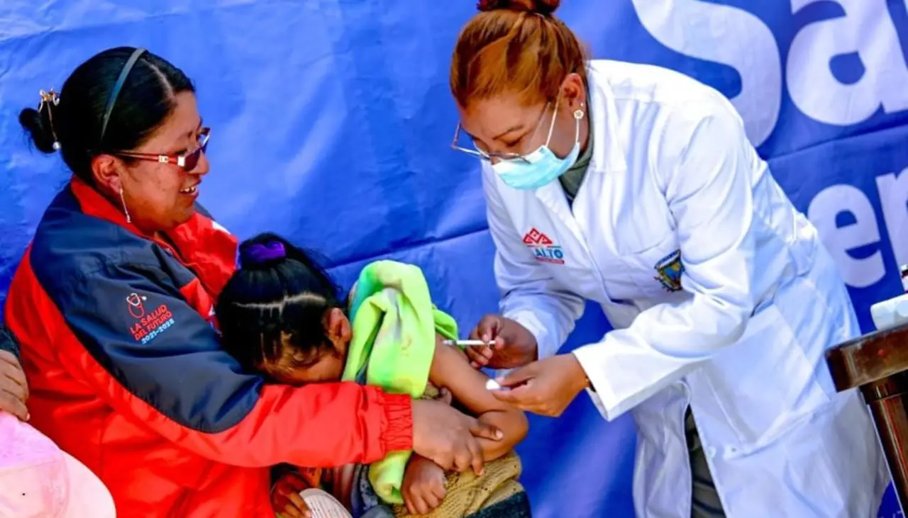 Bolivia bordea los 100 casos de sarampión; la mayoría son niños que “no han recibido ni una sola dosis de la vacuna”