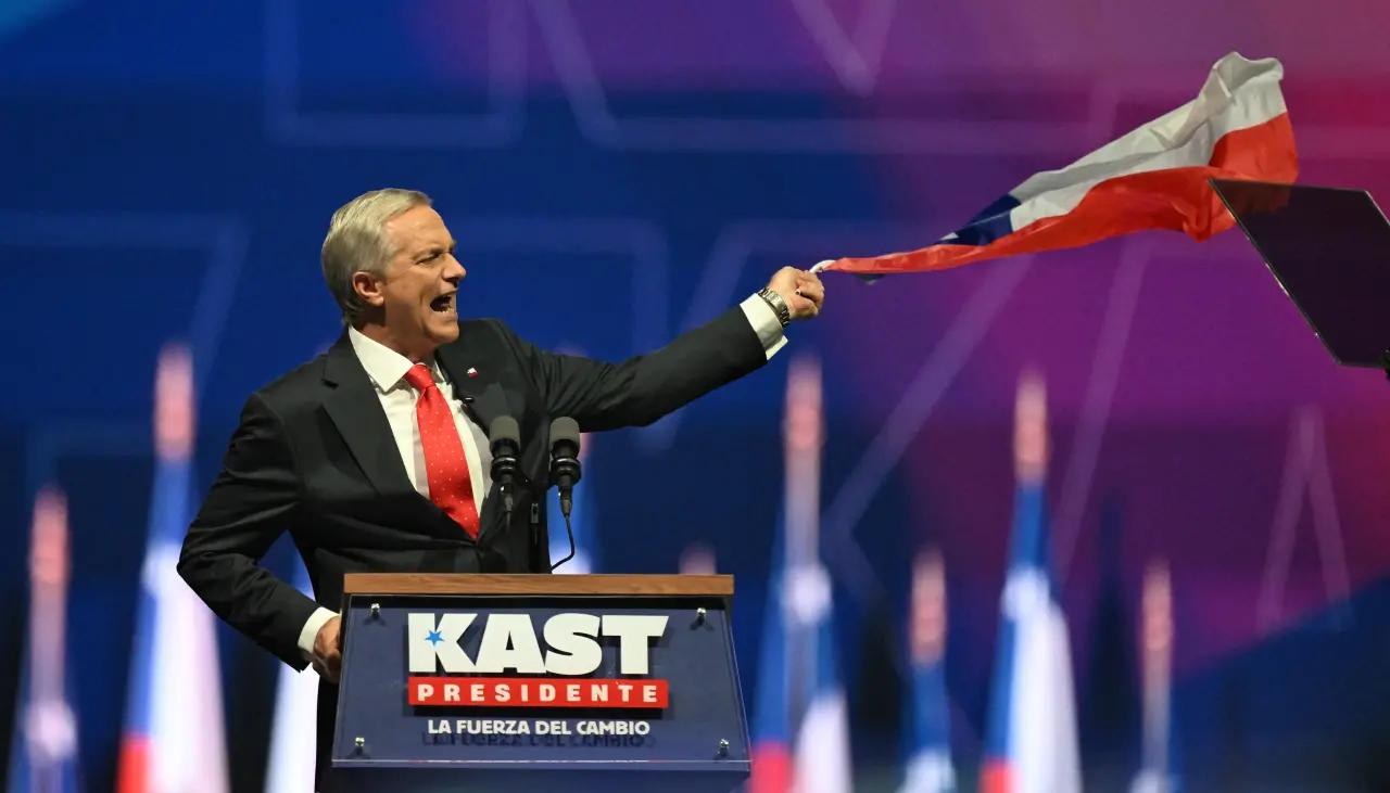 “Vamos a cerrar nuestras fronteras”, dice uno de los candidatos presidenciales de Chile e “invita” a migrantes a salir del país