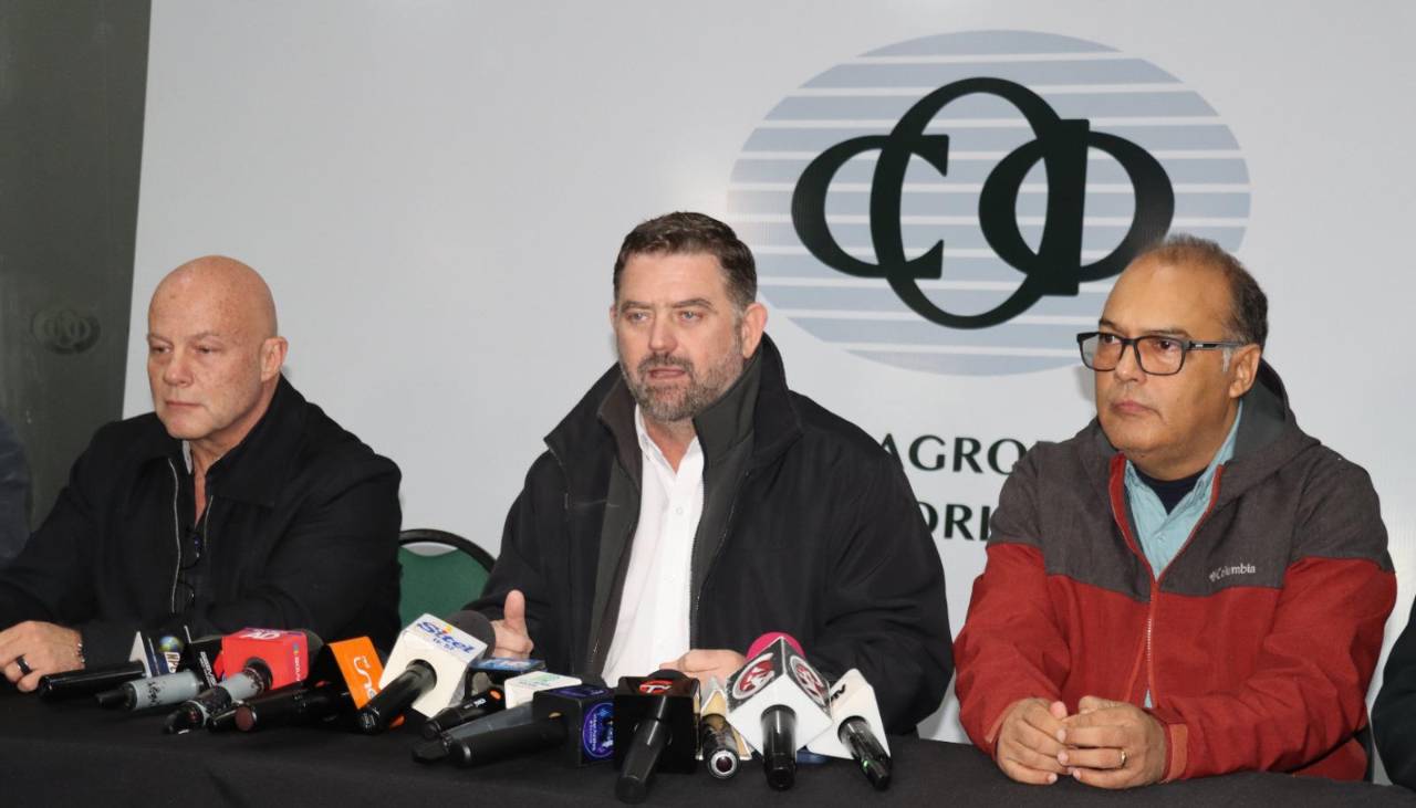 Agropecuarios piden al Gobierno hacer cumplir la Constitución y las leyes antes de firmar con los bloqueadores