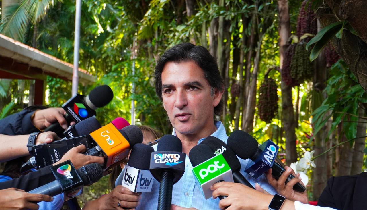 “Hacían dibujo libre con nuestros impuestos”: Saavedra denuncia manipulación del sistema de recaudaciones de la Alcaldía 