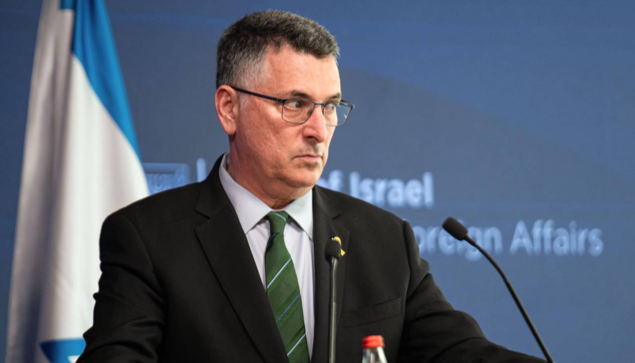Israel descarta hacer negociaciones con Irán y promete continuar los ataques