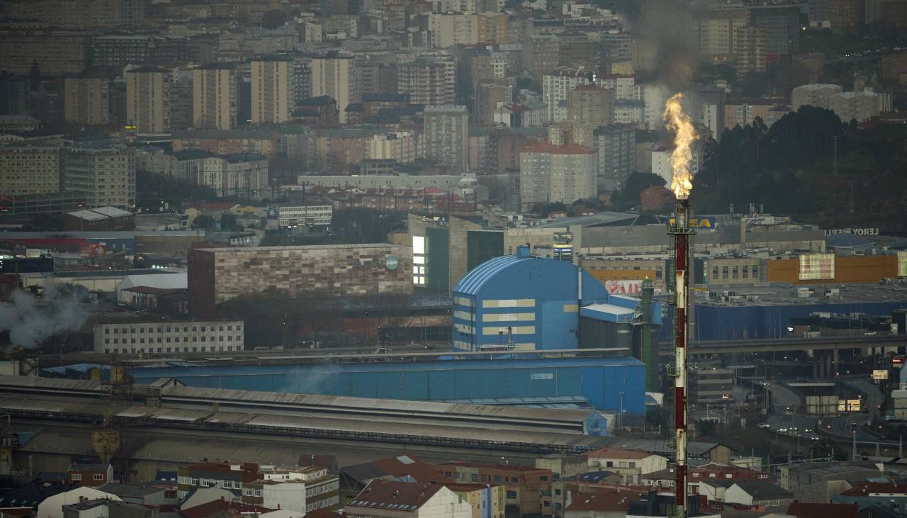 El petróleo roza los 100 dólares mientras sigue la guerra en Oriente Medio