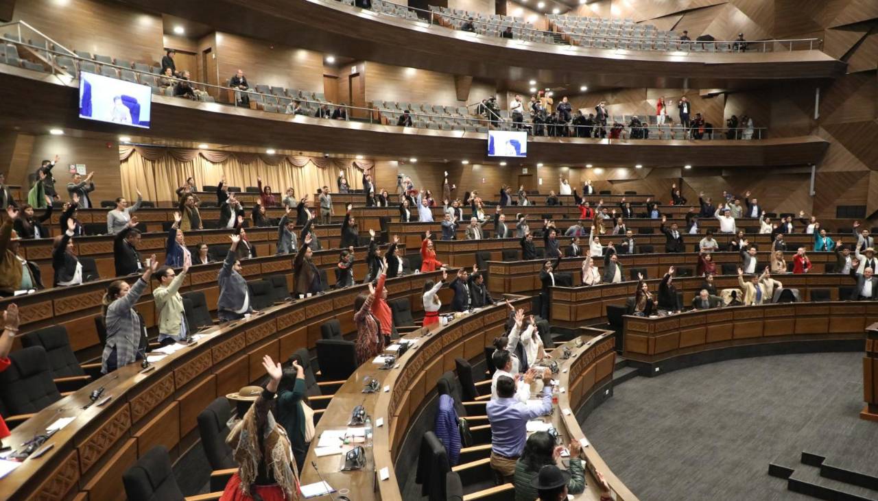 Asamblea Legislativa aprueba la convocatoria para la elección de vocales del TSE