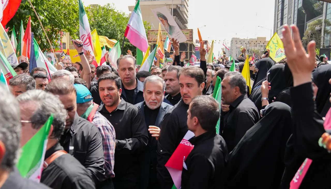 Irán despide a militares y científicos muertos en la guerra con Israel en un funeral de Estado