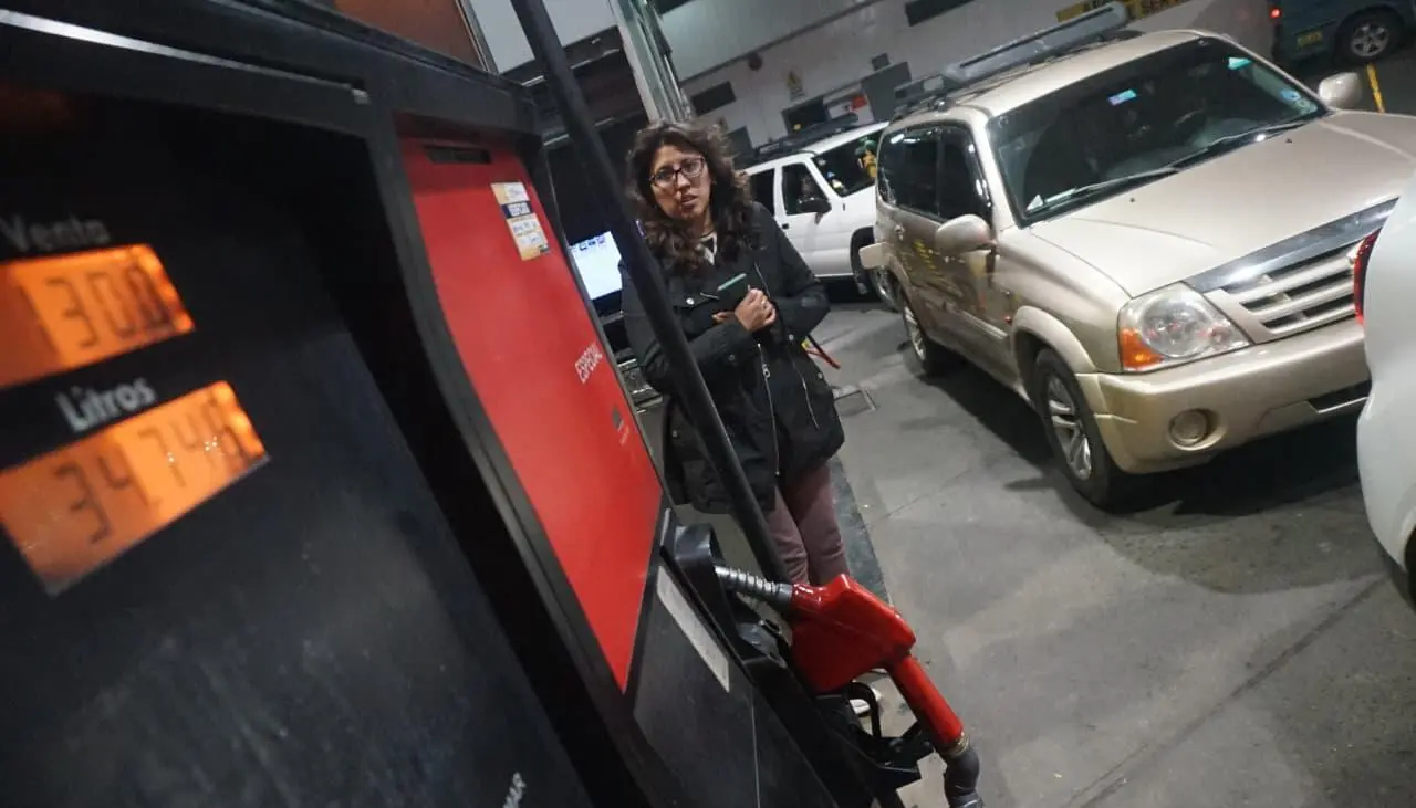 “Era necesaria una medida de shock, el país iba a entrar en crisis”, señalan desde el Ejecutivo