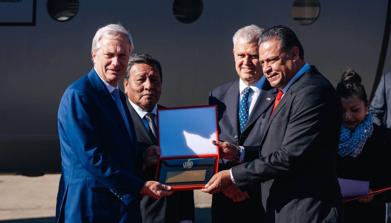 La Gobernación de La Paz declara huésped ilustre al presidente chileno José Antonio Kast