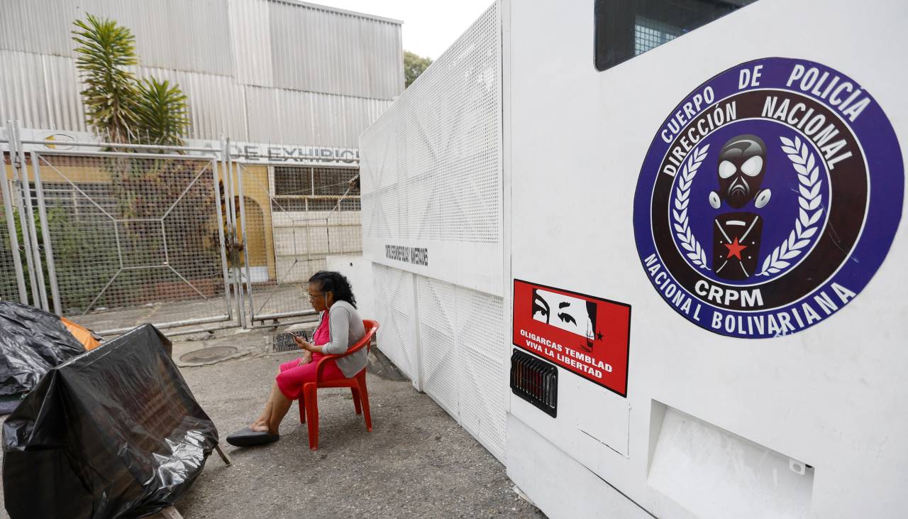 Presidenta de Venezuela dice que ley de amnistía da paso a una nación “más democrática”