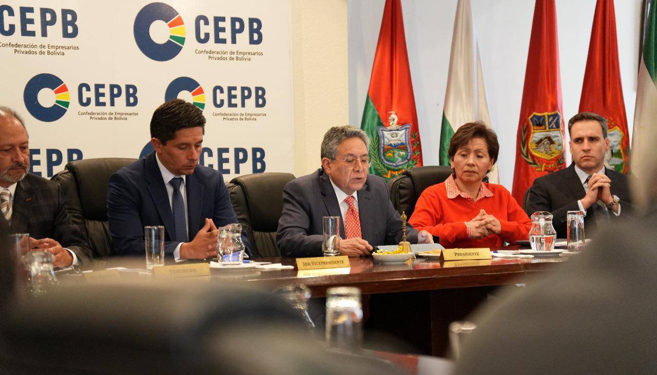 Empresarios: “El futuro no se construye desde la intolerancia y la violencia, sino desde el trabajo”