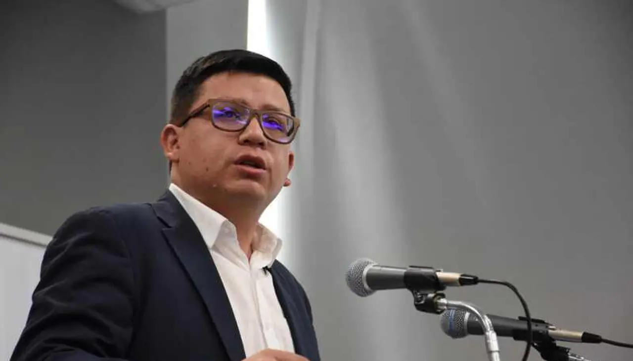 Ministro Cusicanqui: “Estos créditos aprobados van a poder ser gestionados por el nuevo Gobierno”