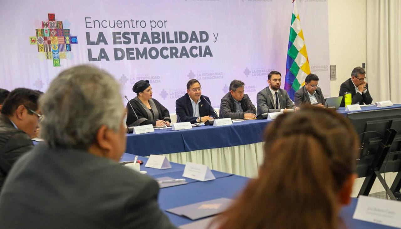 Arce ratifica “garantías” para las elecciones y pide al Legislativo asumir “su responsabilidad” para aprobar los créditos