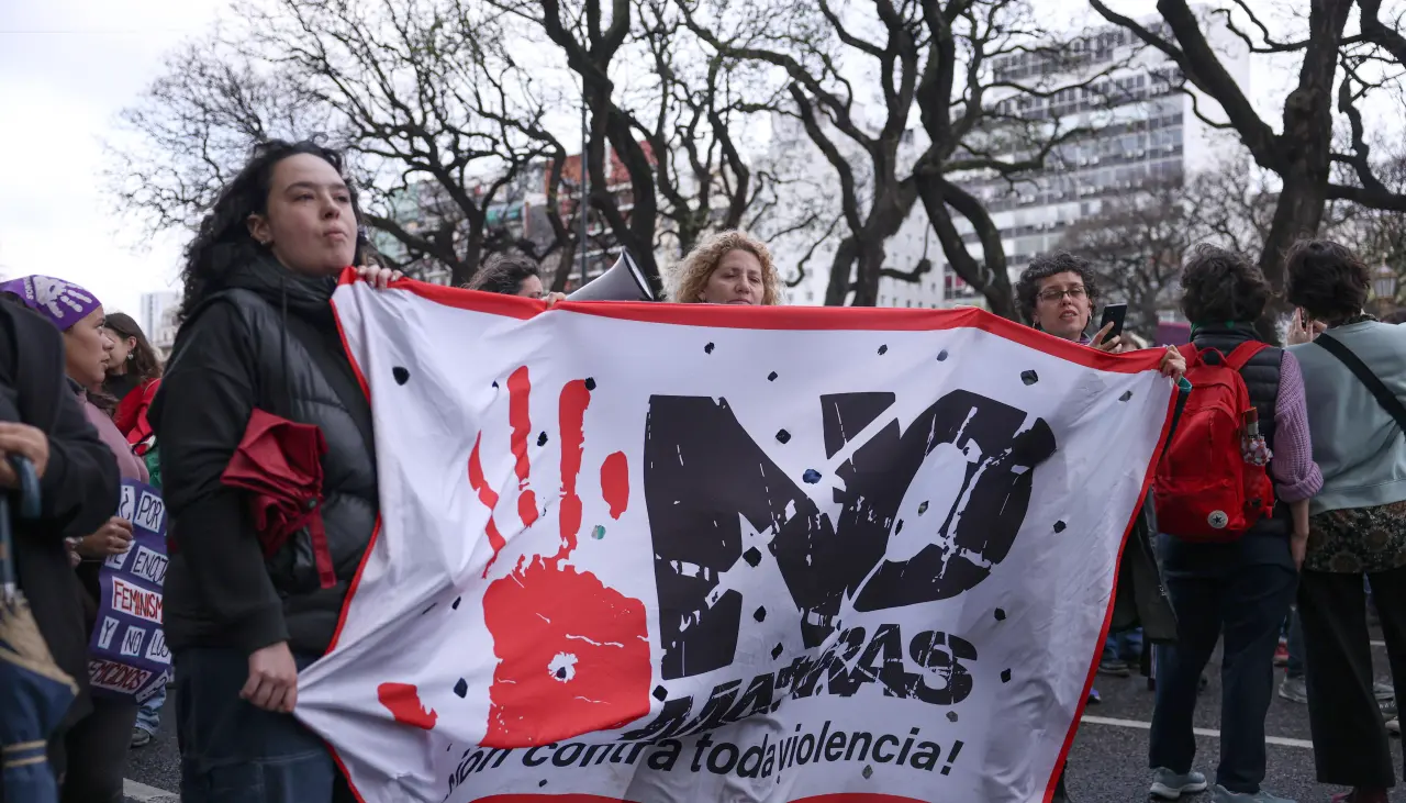 Capturan al sexto involucrado en el triple crimen en Argentina y siguen las investigaciones