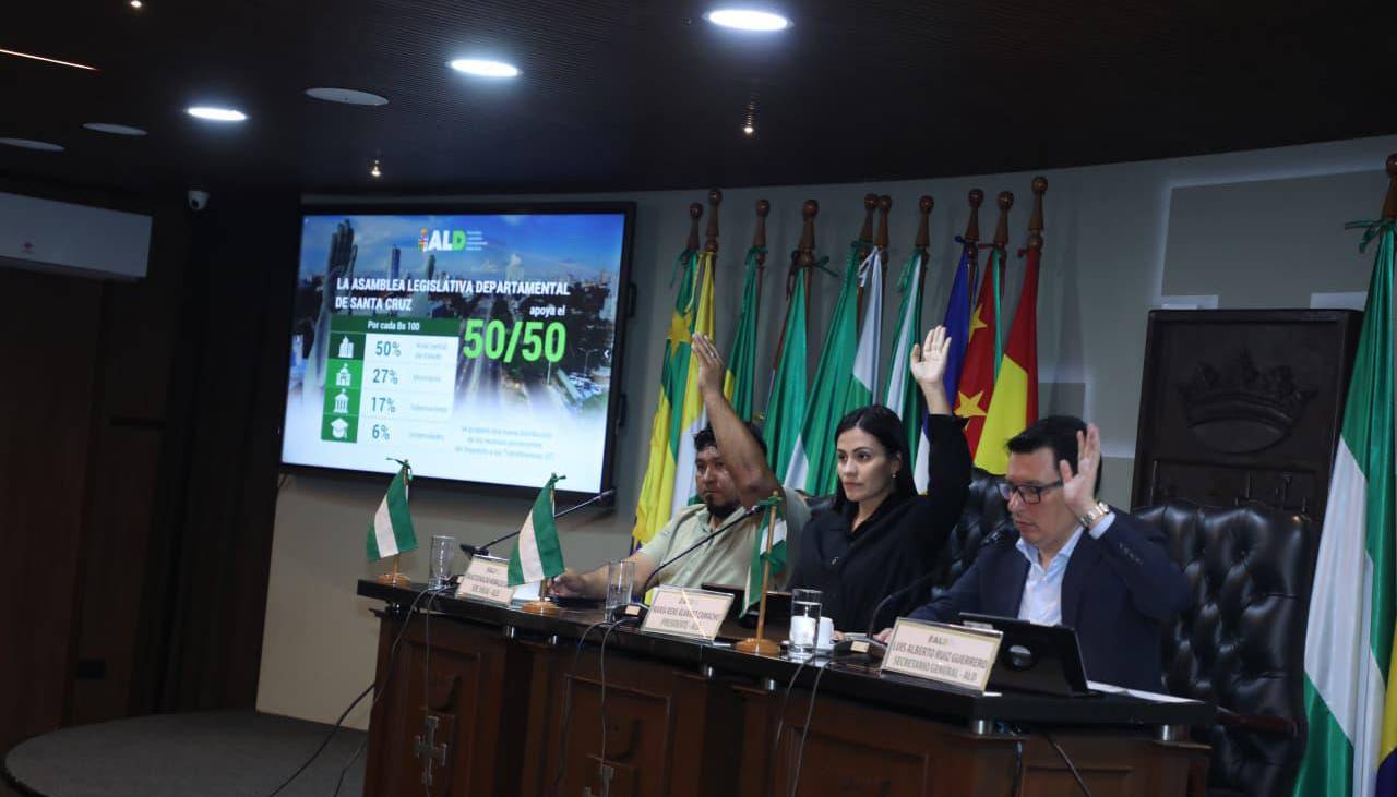 Asamblea cruceña respalda propuesta del 50/50 planteada por el gobernador Juan Pablo Velasco 