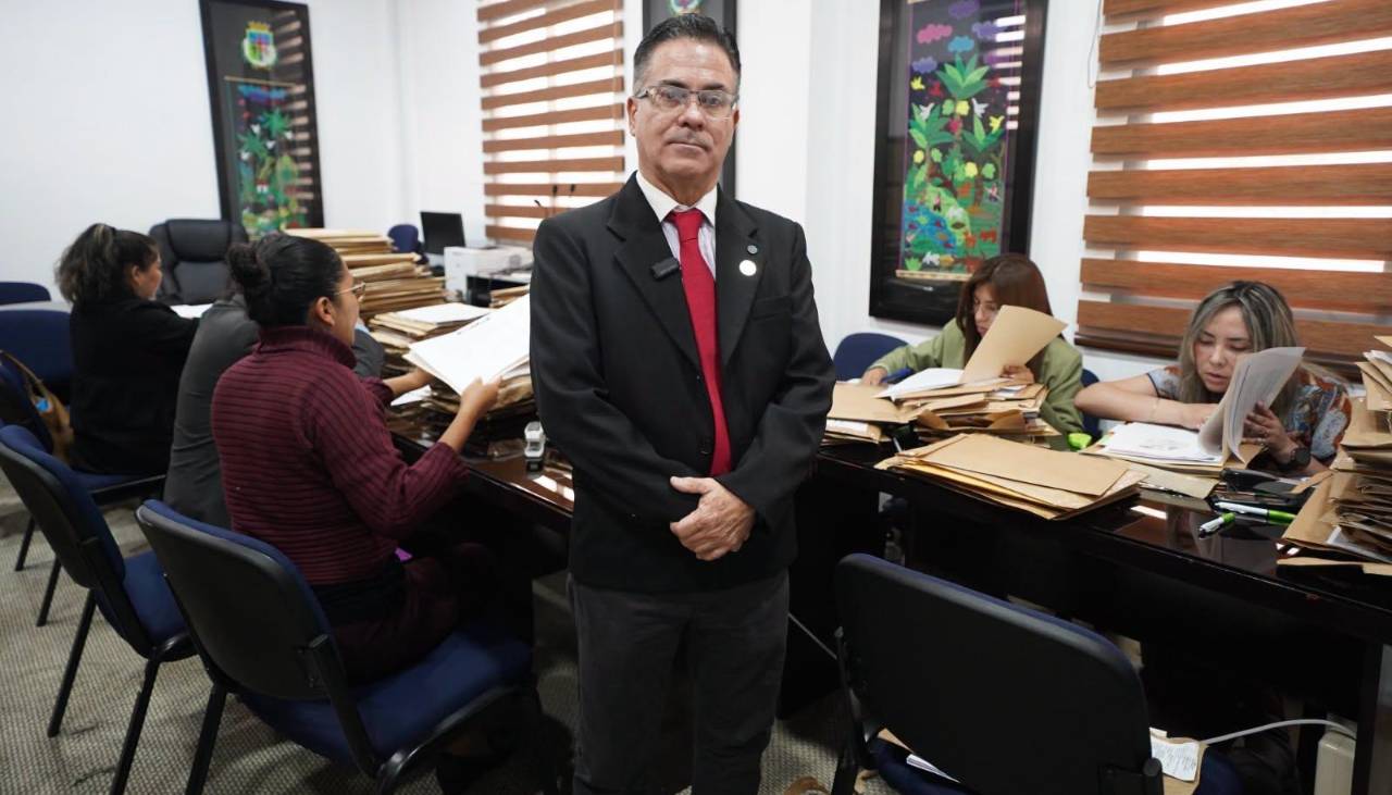 Registran más de 870 postulaciones para cubrir 90 cargos provisorios de fiscales de materia
