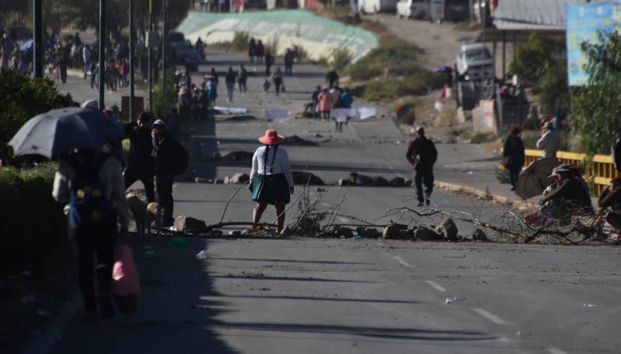 Bloqueos en Bolivia: Comunidad Andina subraya la importancia del respeto al orden constitucional