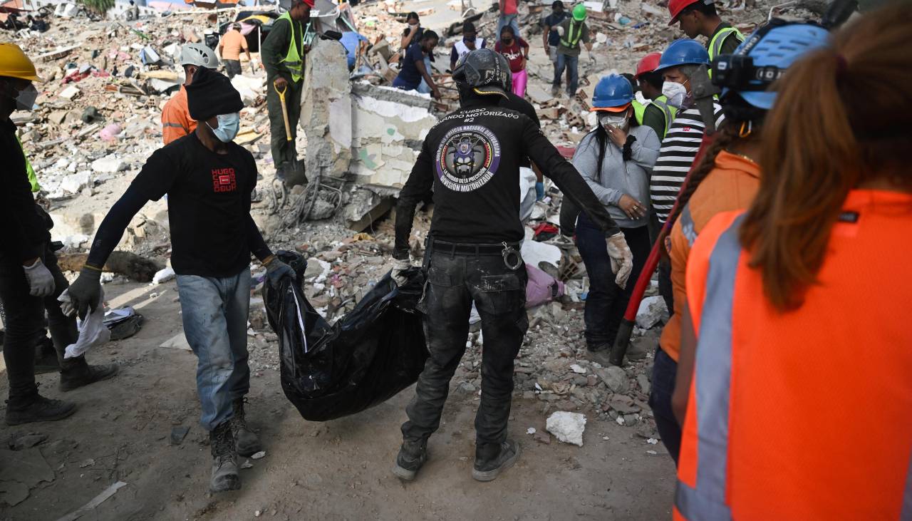 Venezuela supera los 5.000 muertos tras el doble terremoto
