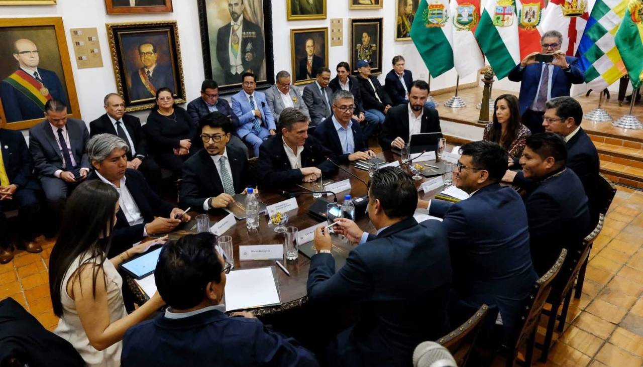 Reunión de Rodrigo Paz con los gobernadores gira en torno a cuatro ejes y apunta a “clausurar el centralismo”